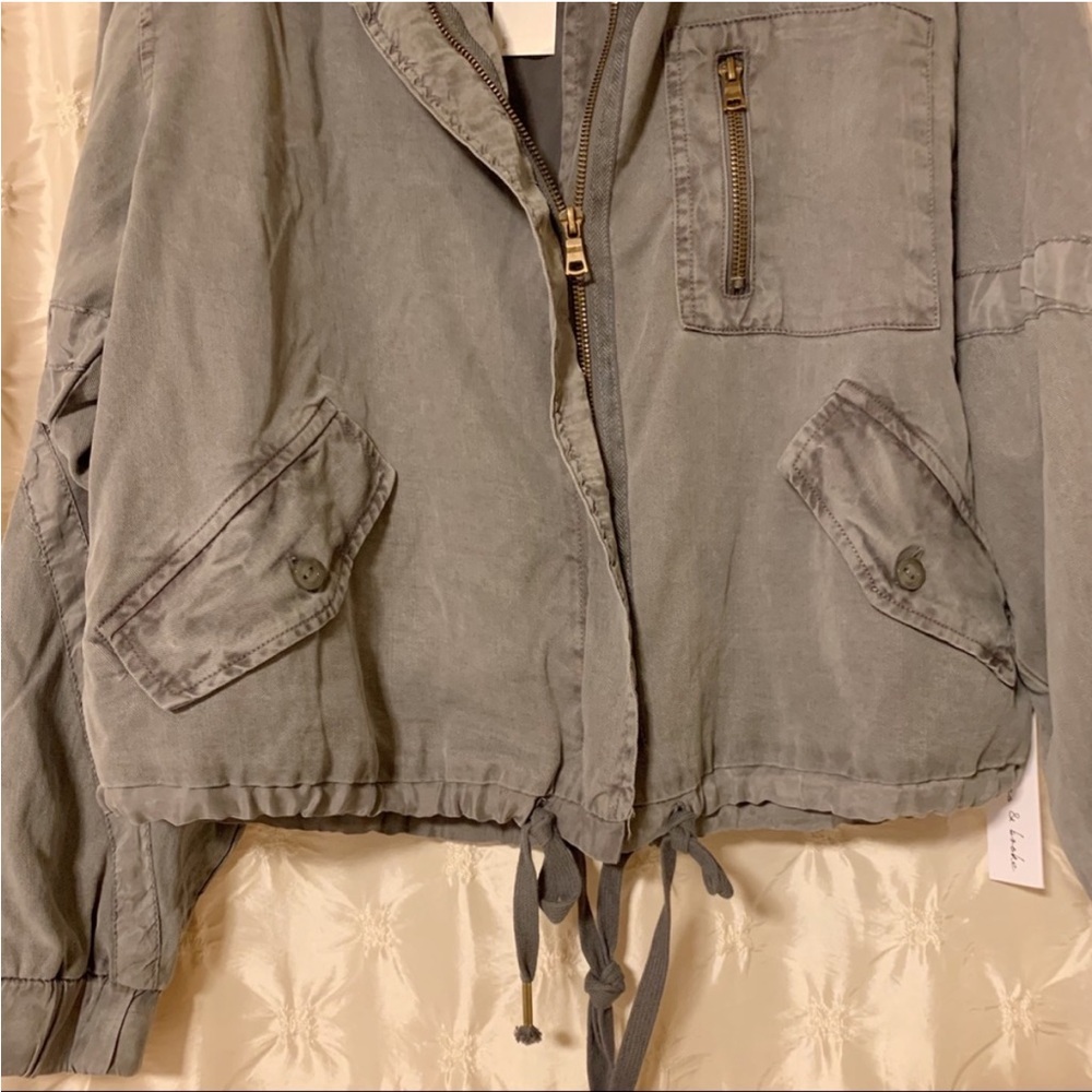 Young Fabulous & Broke Clara Jacket Black Sand Tencel Bomber Utility YFB - Picture 3 of 15